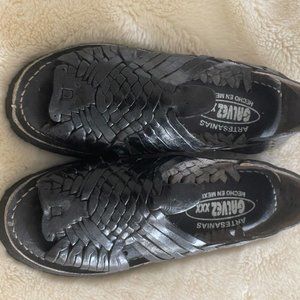 Mexican Huaraches Artesanales Mexicanos